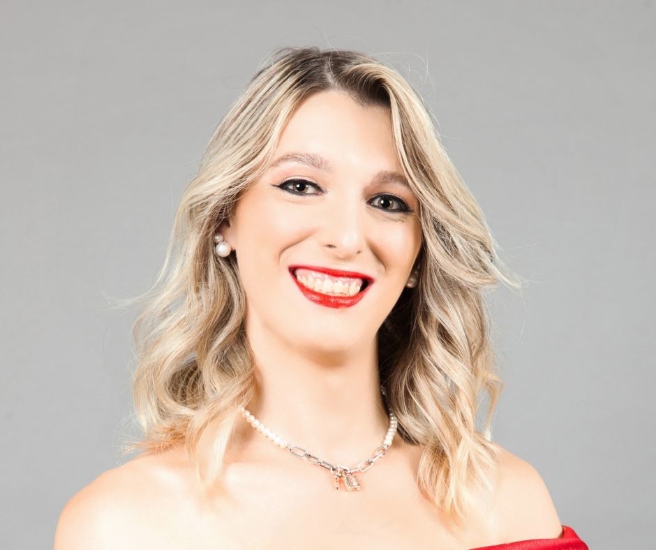 LUCIE DERUMAUX